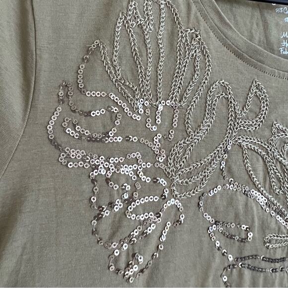 Chico’s by Chico’s Army Green Shirt Embroidered Medium - Size 1 - Picture 2 of 8